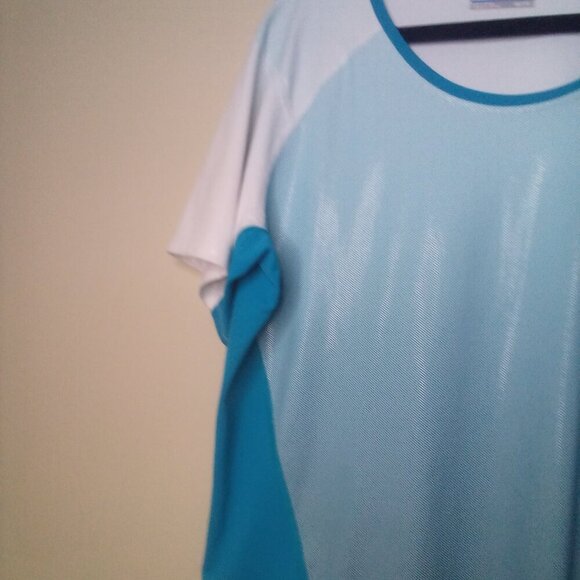 Columbia Shirt Women 1X Short Sleeve Active Athletic Omni-Shade Blue Teal White - Picture 13 of 16